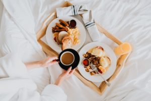 Serve mom breakfast in bed, things to do for mother's day, how to make mother's day special, simple mother's day recipes, Style Degree, Singapore, SG, StyleMag.