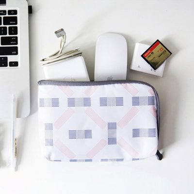 Modern Charger Organizer Organiser Gadget