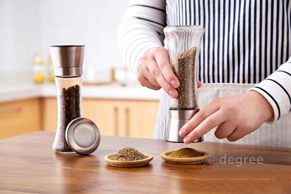 Klear Salt & Pepper Grinder Grinders Spices Powder Maker Style Degree Sg Singapore