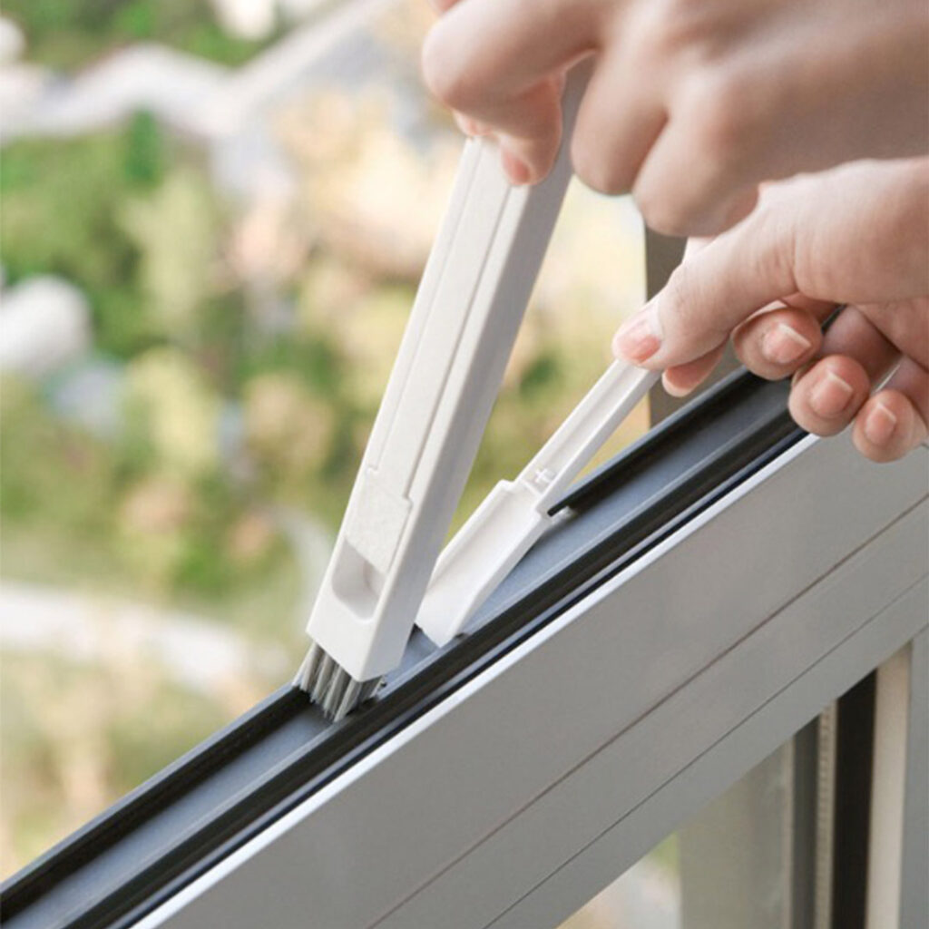 Window Sill & Corners Cleaner