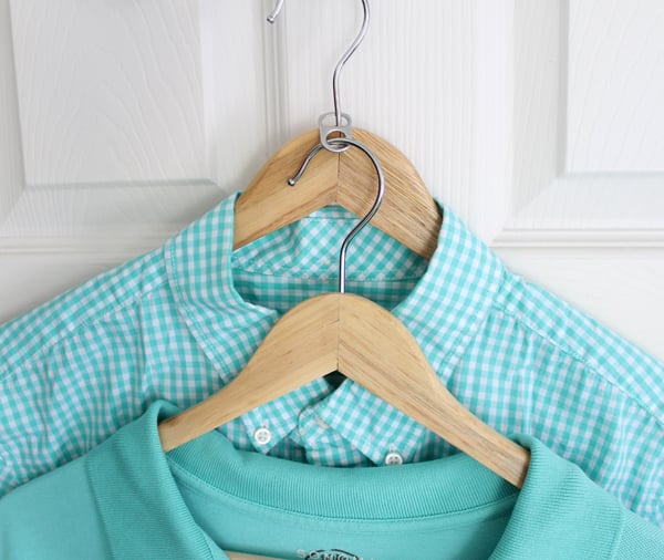 Closet hacks to maximise space, ideas to maximise wardrobe space, diy closet organization, soda tab hanger hack, small closet hacks, Style Degree, Singapore, SG, StyleMag.