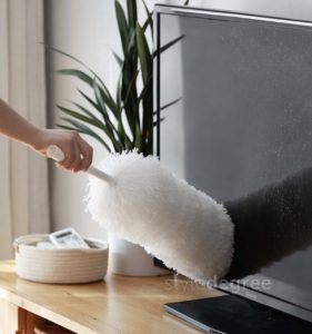 https://styledegree.sg/wp-content/uploads/2020/01/6-Pristine-Extendable-Bendable-Duster-281x300.jpg