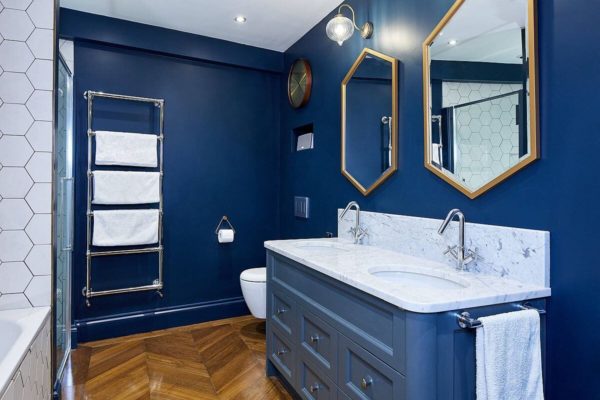 Blue Bathroom Walls & Cabinets - StyleMag - Style Degree