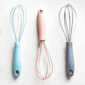 Pastel Whisk & Egg Beater Baking Bakeware Cookware Cooking Accessories Silicone Kitchen Style Degee