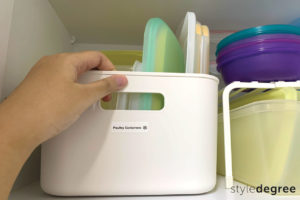 Pull out storage bins for organizing containers, ways to organize food storage container lids, tips to organize food storage containers, how to organize food storage containers in cabinets, Style Degree, Singapore, SG, StyleMag.