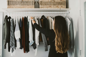 How to downsize wardrobe, How to be ruthless when decluttering clothes, How to declutter wardrobe fast, Motivation to declutter wardrobe, Tips to clear out wardrobe, Tips to declutter clothes