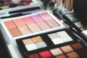 The Best Makeup Organization System Every Woman Must Know - Style