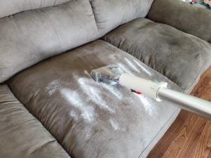 Baking soda to remove new furniture smell, how to remove varnish smell from new furniture, how to get rid of chemical odour from furniture, Style Degree, Singapore, SG, StyleMag.