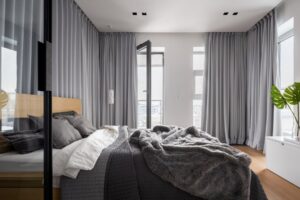 Shifting curtains upwards, How to make a room look bigger, StyleDegree, StyleMag, Singapore, SG