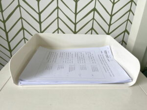 Keep papers in a document tray, Sort papers in a document tray, Style Degree, Singapore, SG, StyleMag.