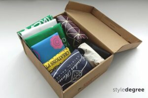 Upcycle carboard boxes for bag storage, Store tote bags in cardboard boxes, Upcycle a shoe box, Style Degree, Singapore, SG, StyleMag.