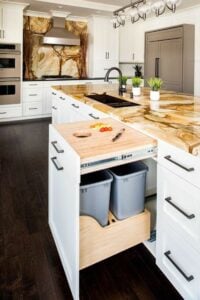 Chopping board and dustbins in pullout cabinet, Built in chopping board in cabinet, Style Degree, Singapore, SG, StyleMag.