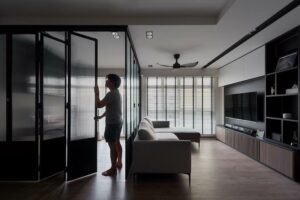 Living room and office separated by fluted glass doors, Fluted glass divider in living room, Style Degree, Singapore, SG, StyleMag.