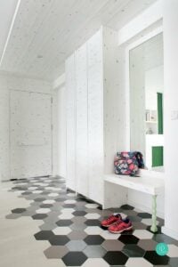 Staggered hexagonal floor tiles in entryway, Hexagonal tiles in entryway, Style Degree, Singapore, SG, StyleMag.
