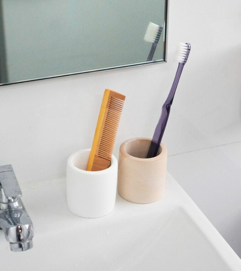 Dripless Diatomite Toothbrush Holder Toothpaste Holder That Absorbs Water Minimalist Toothbrush Holder Bathroom Sink Holders Round Bathroom Sink Holder Style Degree Singapore Sg"