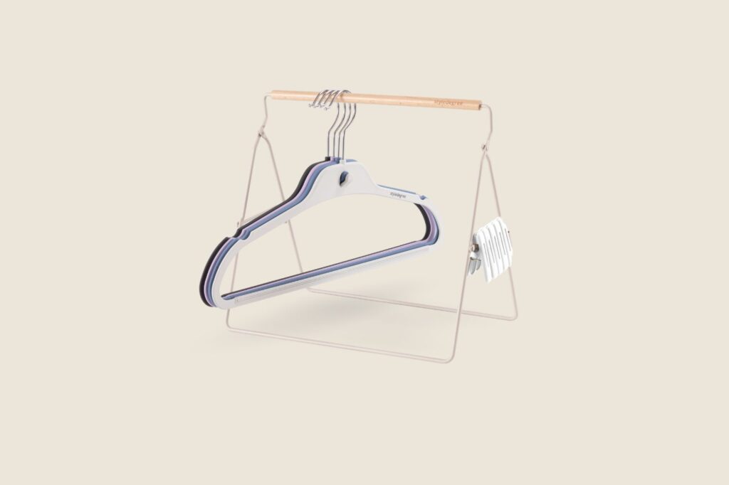 GoodFit Non-Damaging Clothes Hanger Style Degree Website Banner